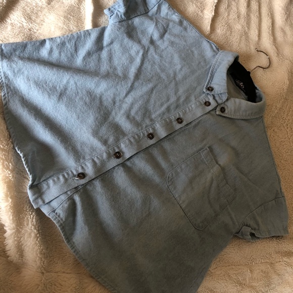 NEVER WORN | Lulu’s button up crop - Picture 3 of 3